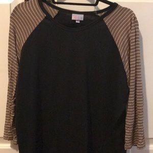 LulaRoe Randy Tee